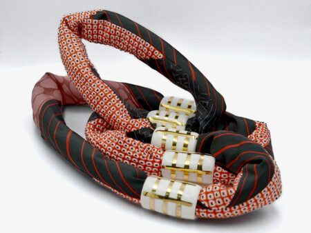 Colier Möbius 06, colaborare made with time și gruni
