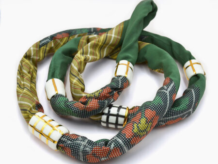 Colier Möbius 02, colaborare made with time și gruni