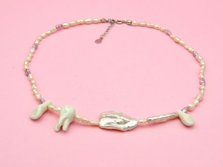 Choker Paradă cu Perle de Cultură și Dinți din Porțelan